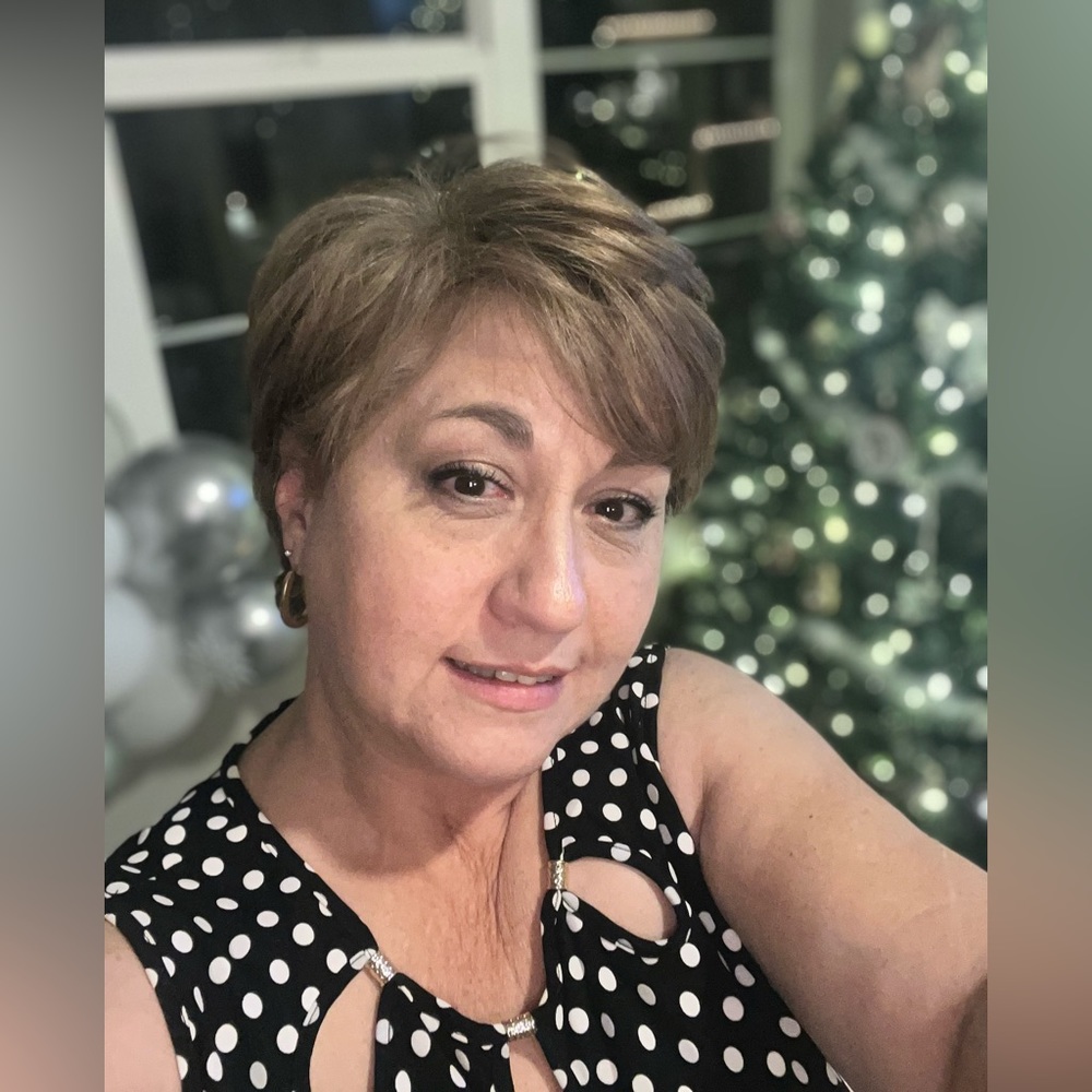 Meet your Posher, Rosa